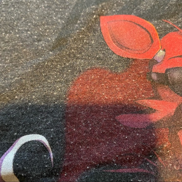 ❌SOLD❌ 9 pieces Clothing Lot - 8 T shirts 1 pair of pants - Picture 15 of 16